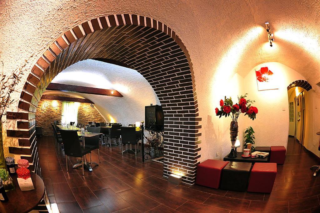 Auberge Saint Martin La Brigue Екстер'єр фото