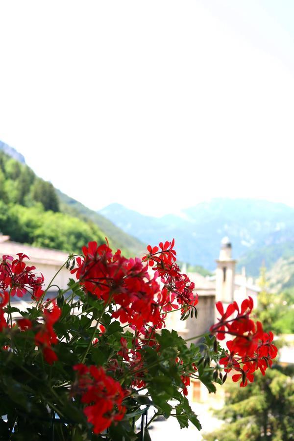 Auberge Saint Martin La Brigue Екстер'єр фото